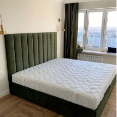 Pat  tapitat 2 persoane M-31